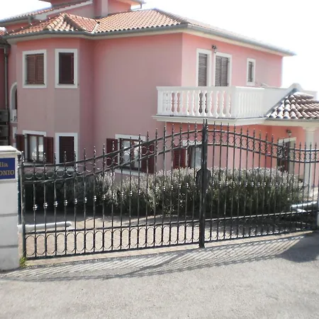 Lägenhet Antonio Opatija